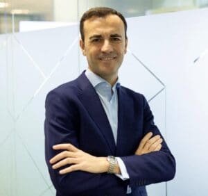 Bio_Pablo Trueba Español